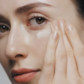 Future Solution LX Eye and Lip Regenerating Cream 17ml