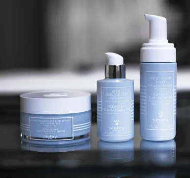 Baume Demaquillant et nettoyant Aux Trois Huiles 125ml