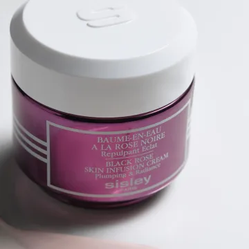 Baume En Eau A La Rose Noir 30ml